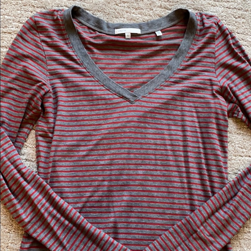 Super cozy Vince v neck